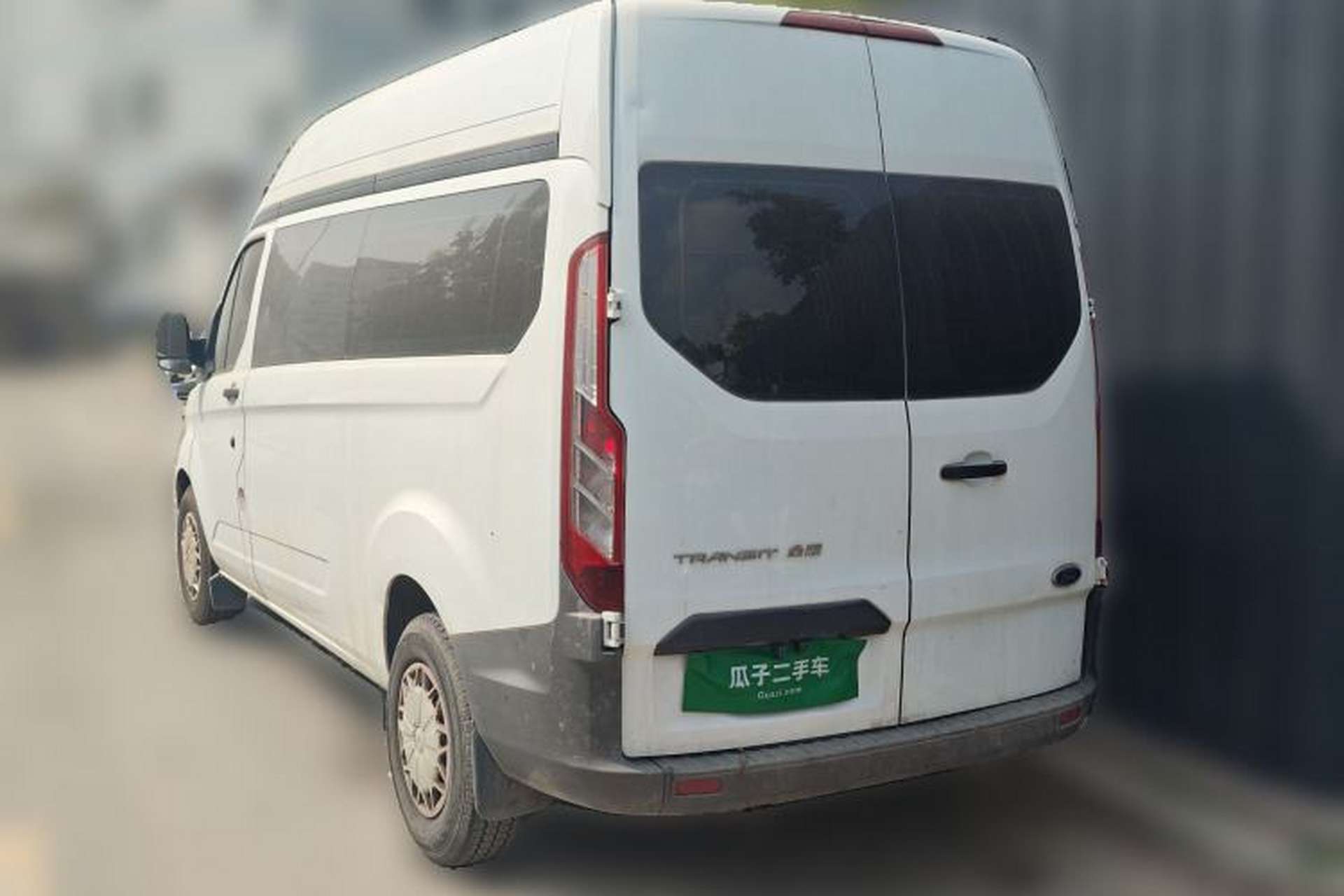 Used Ford Transit 2017 2.0T Diesel Multi-Function Commercial Vehicle Mid-Drive Mid-Roof China V Standard Rear Left 45 Deg