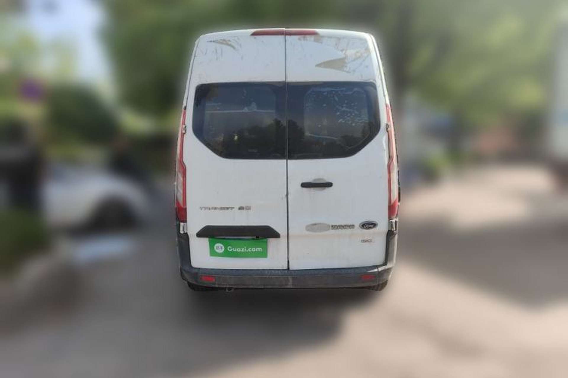 Used Ford Transit 2017 2.0T Diesel Multi-Function Commercial Vehicle Mid-Drive Mid-Roof China V Standard Rear