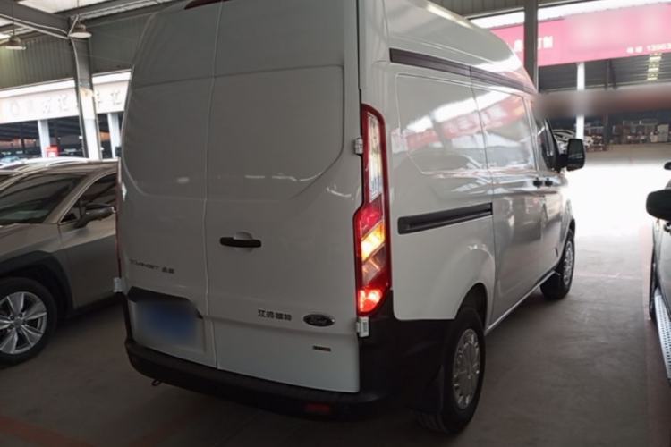 Used Ford Transit 2017 2.0T Diesel Van Short Wheelbase Mid-Roof China V Standard Rear Right 45 Deg