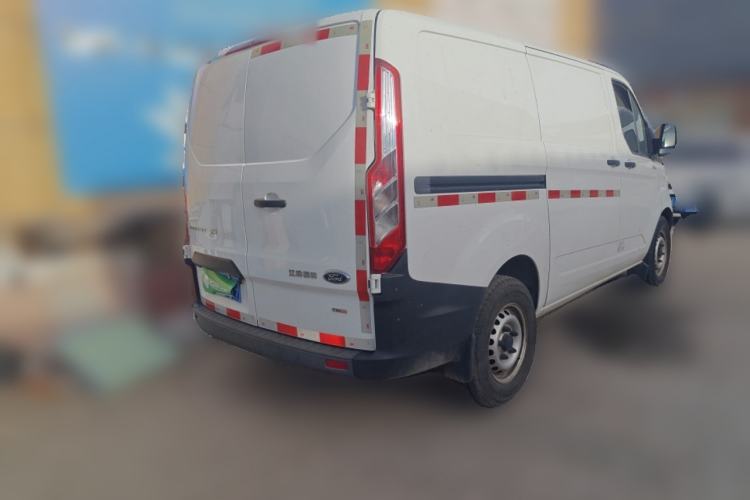 Used Ford Transit 2017 2.0T Diesel Van Short Wheelbase Low Roof China IV Standard Rear Right 45 Deg