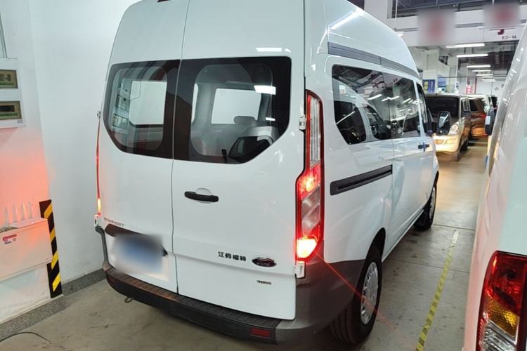 Used Ford Transit 2017 2.0T Diesel Multi-Function Commercial Vehicle Short Wheelbase Mid-Roof China V Standard Rear Right 45 Deg