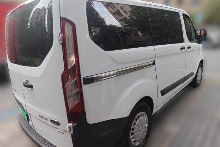 Used Ford Transit 2017 2.0T Diesel Multi-Purpose Commercial Vehicle Short Wheelbase Low Roof China IV Standard Rear Right 45 Deg