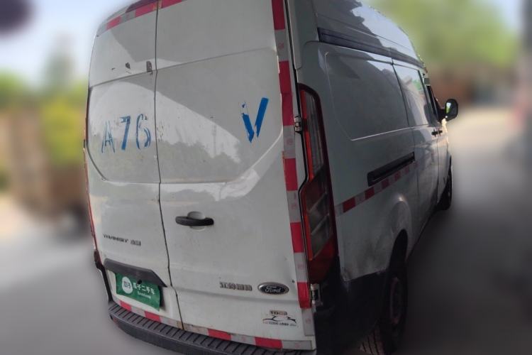 Used Ford Transit 2017 2.0T Diesel Van Mid-Chassis Mid-Roof China V Standard Rear Right 45 Deg