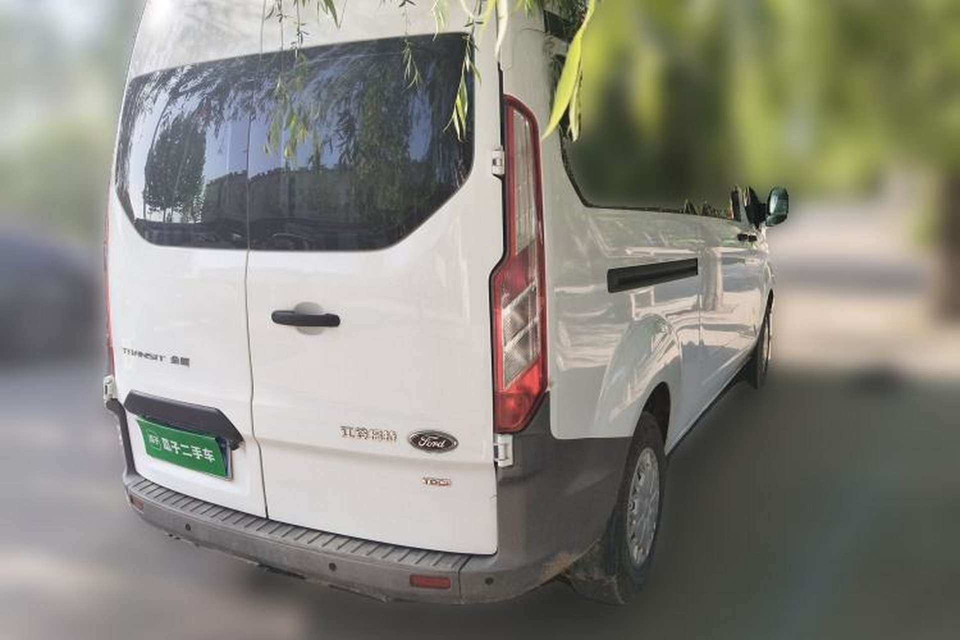 Used Ford Transit 2017 2.0T Diesel Multi-Function Commercial Vehicle Mid-Drive Mid-Roof China V Standard Rear Right 45 Deg