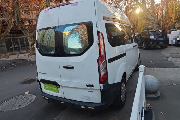 Used Ford Transit 2017 2.0T Diesel Van Short Wheelbase Mid-Roof China V Standard Rear Right 45 Deg