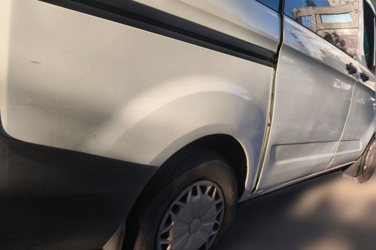 Used Ford Transit 2017 2.0T Diesel Multi-Purpose Commercial Vehicle Short Wheelbase Low Roof China V Standard Rear Right 45 Deg