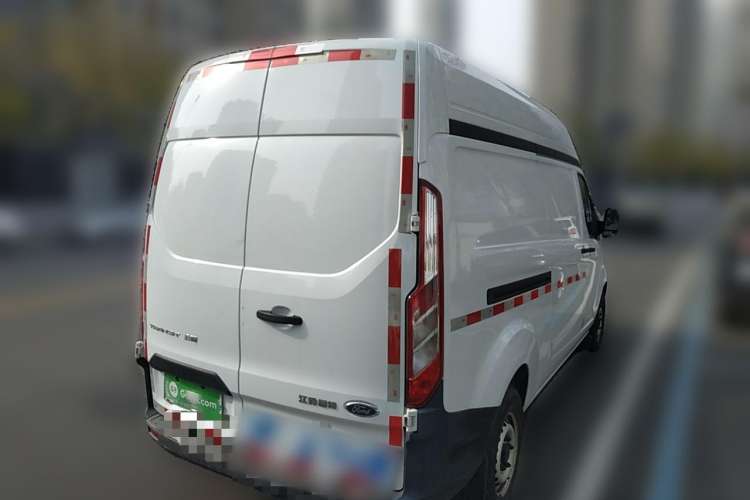 Used Ford Transit 2017 2.0T Diesel Van Mid-Chassis Mid-Roof China V Standard Rear Right 45 Deg