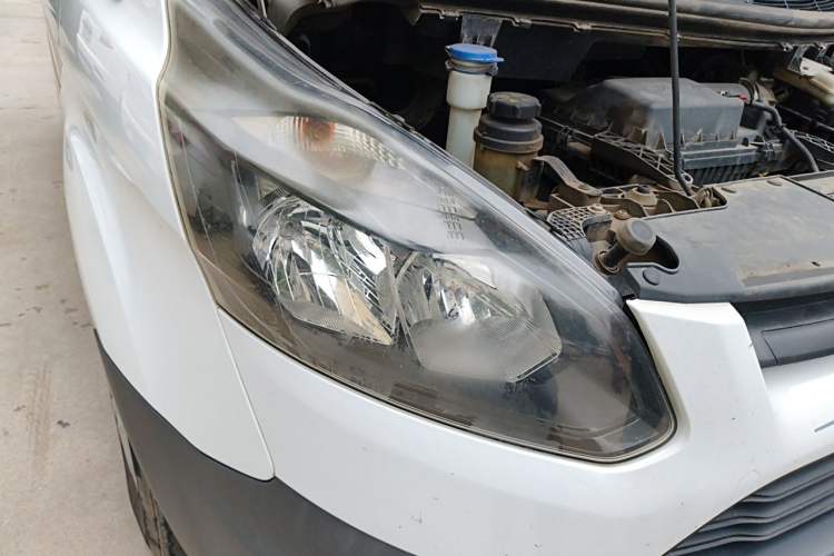 Used Ford Transit  Right Front Headlight