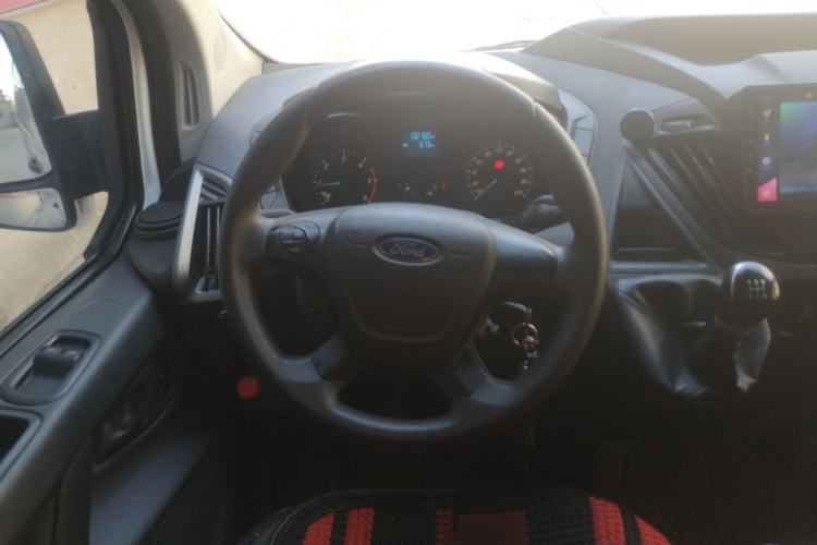 Used Ford Transit 2017 2.0T Diesel Multi-Purpose Commercial Vehicle Mid-Drive Mid-Roof China IV Standard Steering Wheel