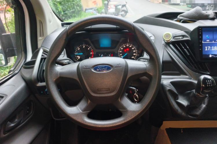 Used Ford Transit 2017 2.0T Diesel Multi-Function Commercial Vehicle Mid-Drive Mid-Roof China V Standard Steering Wheel