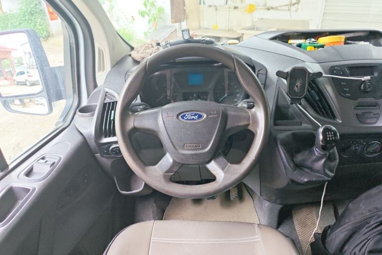 Used Ford Transit 2017 2.0T Diesel Multi-Function Commercial Vehicle Mid-Drive Mid-Roof China V Standard Steering Wheel