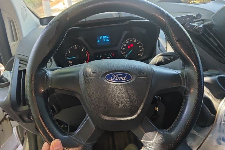 Used Ford Transit 2017 2.0T Diesel Multi-Function Commercial Vehicle Mid-Drive Mid-Roof China V Standard Steering Wheel