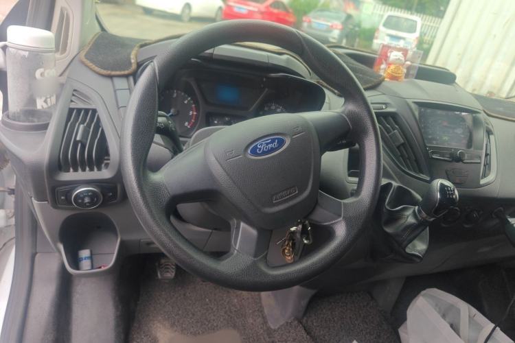 Used Ford Transit 2017 2.0T Diesel Multi-Function Commercial Vehicle Mid-Drive Mid-Roof China V Standard Steering Wheel