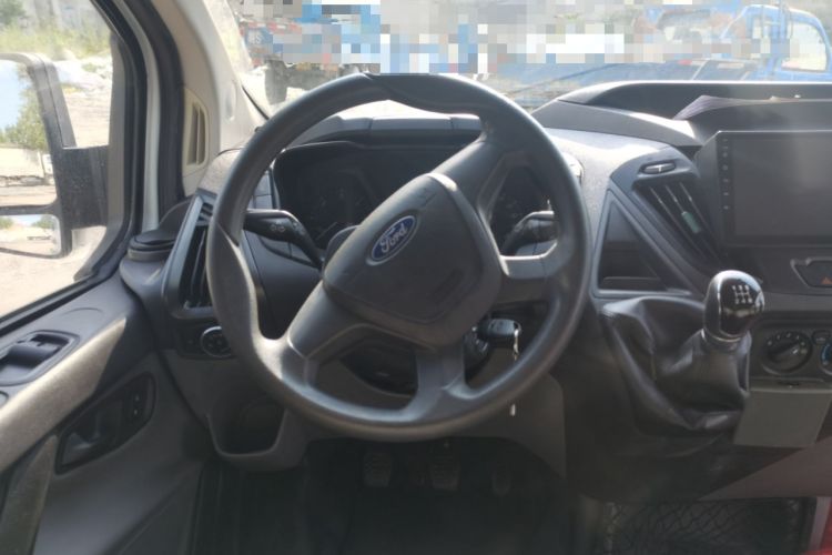 Used Ford Transit 2017 2.0T Diesel Multi-Function Commercial Vehicle Short Wheelbase Mid-Roof China V Standard Steering Wheel