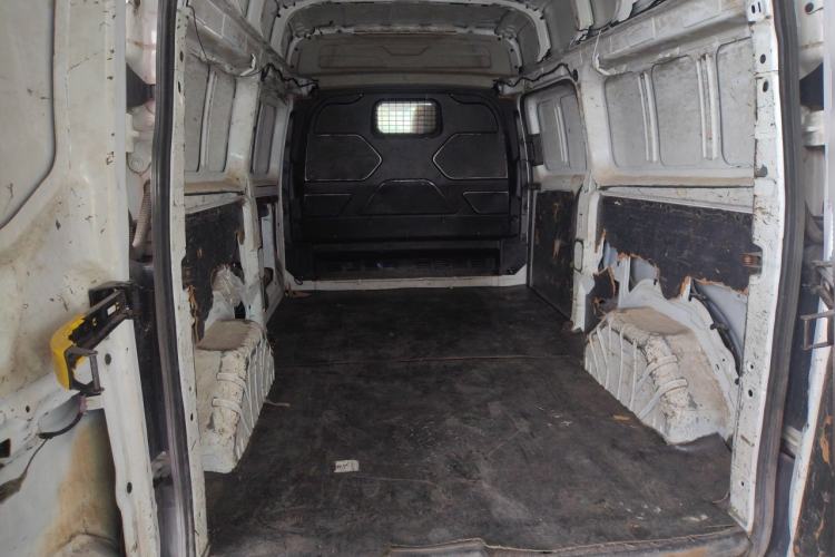 Used Ford Transit 2017 2.0T Diesel Van Mid-Chassis Mid-Roof China V Standard Trunk
