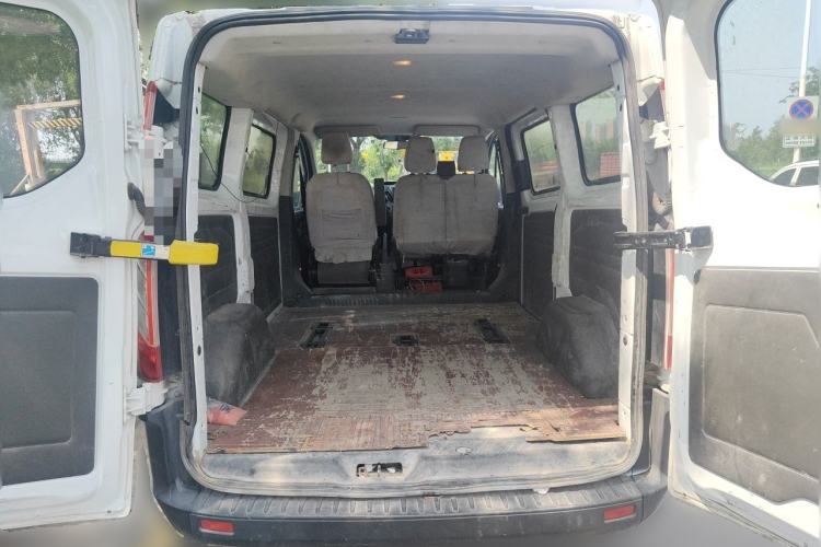 Used Ford Transit 2017 2.0T Diesel Multi-Purpose Commercial Vehicle Short Wheelbase Low Roof China V Standard Trunk