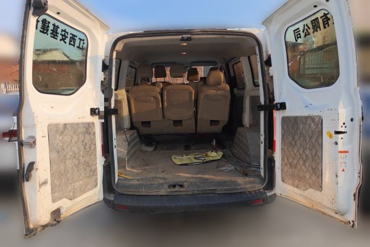Used Ford Transit 2017 2.0T Diesel Multi-Purpose Commercial Vehicle Short Wheelbase Low Roof China V Standard Trunk