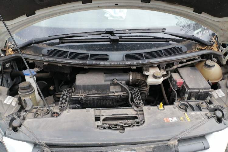 Used Ford Transit  Engine Bay