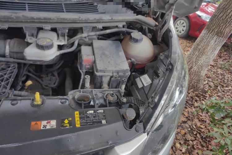 Used Ford Transit  Engine Bay Left