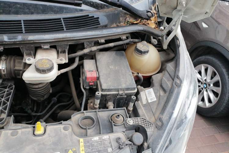 Used Ford Transit  Engine Bay Left