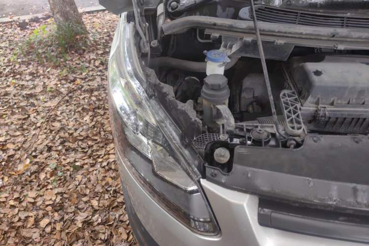Used Ford Transit  Engine Bay Right