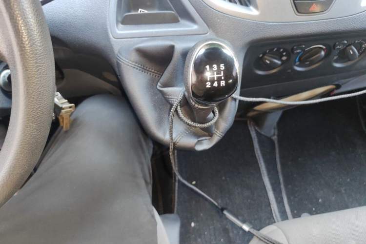 Used Ford Transit  Gear Lever
