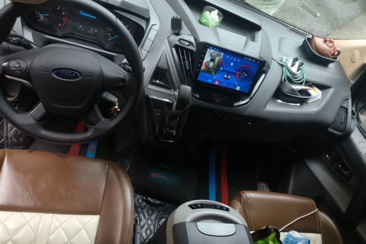 Used Ford Transit 2019 2.0T Gasoline Automatic Multi-Function Commercial Vehicle Mid-Roof 6-Seater China VI Standard Center Console