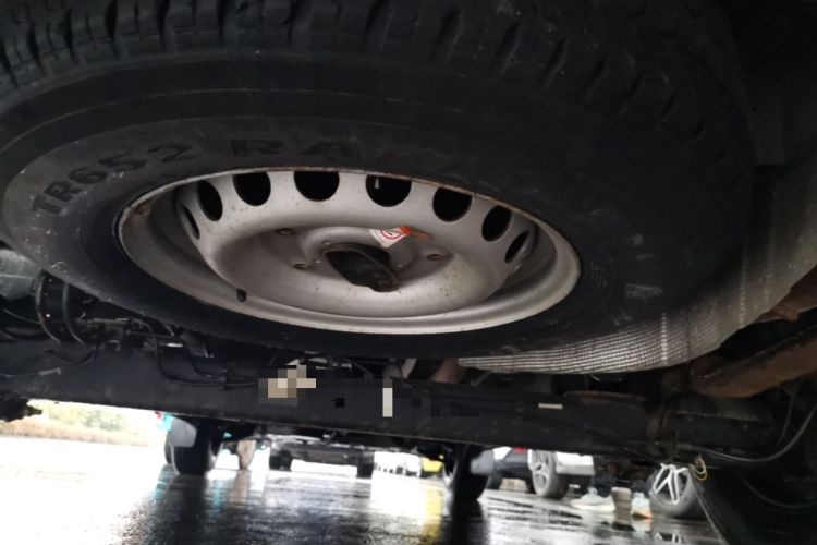 Used Ford Transit 2019 2.0T Diesel Multi-Purpose Commercial Vehicle Mid-Drive Mid-Roof 6-Seater China VI Standard Chassis Rear