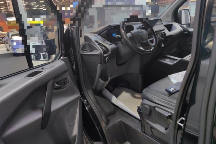 Used Ford Transit 2019 2.0T Diesel Multi-Purpose Commercial Vehicle Short Wheelbase Low Roof 6-Seater China VI Standard Driver Seat