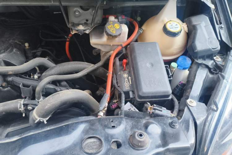 Used Ford Transit  Engine Bay Left