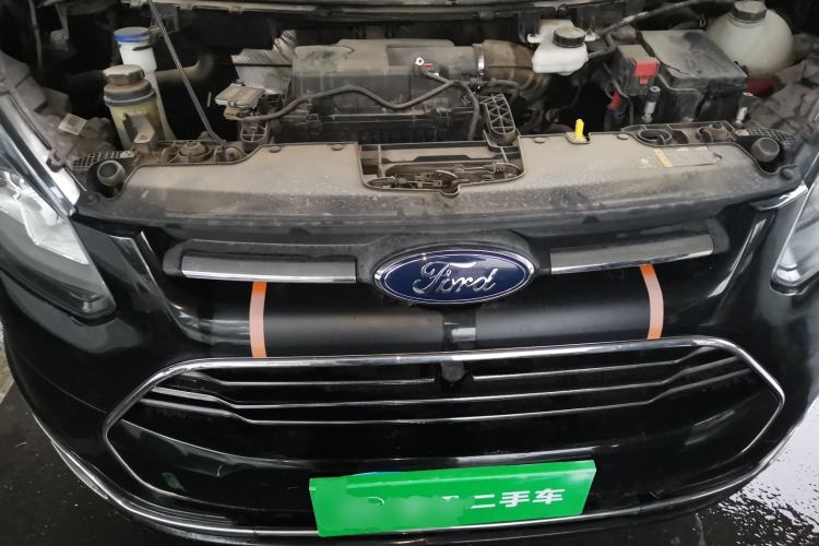 Used Ford Transit 2019 2.0T Diesel Multi-Purpose Commercial Vehicle Mid-Drive Mid-Roof 6-Seater China VI Standard Engine Bay