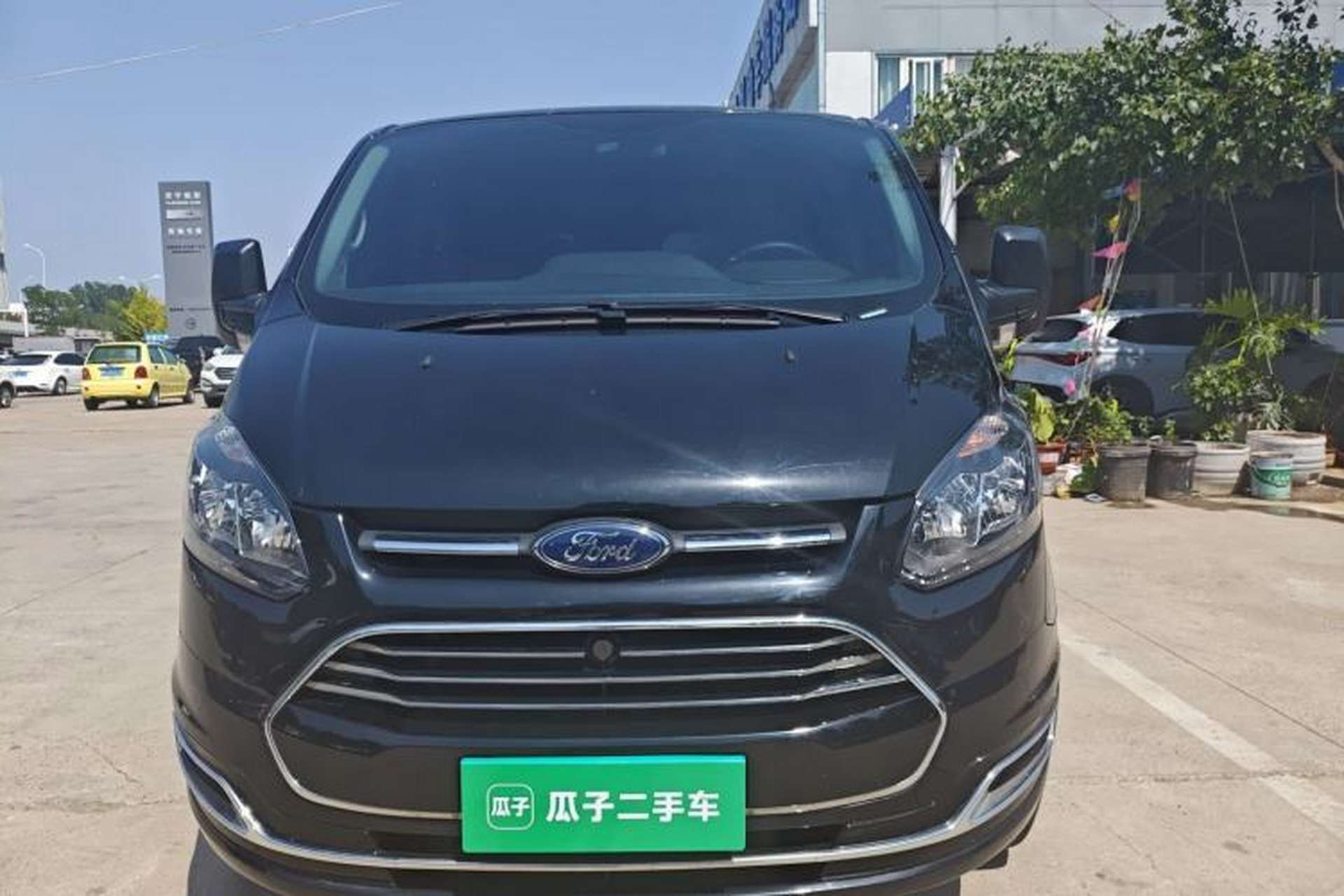Used Ford Transit 2019 2.0T Diesel Multi-Purpose Commercial Vehicle Short Wheelbase Low Roof 6-Seater China VI Standard Front