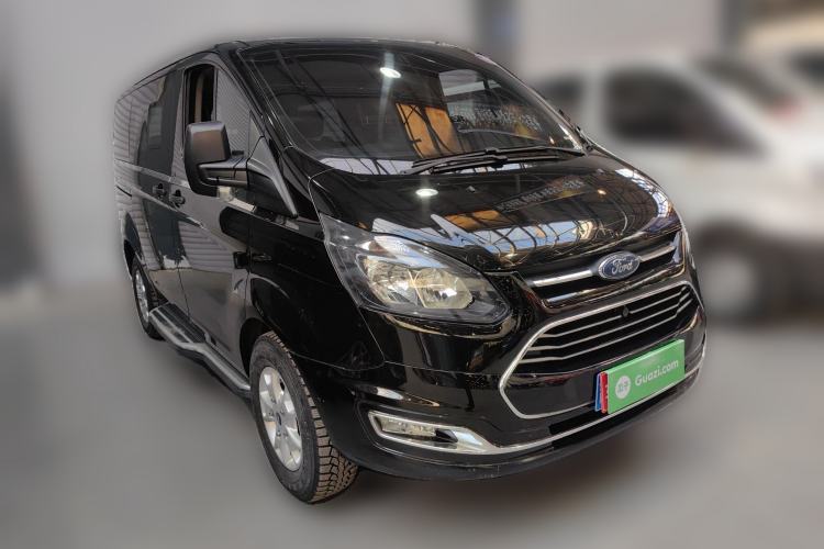 Used Ford Transit 2019 2.0T Diesel Multi-Purpose Commercial Vehicle Short Wheelbase Low Roof 6-Seater China VI Standard Front Right 45 Deg