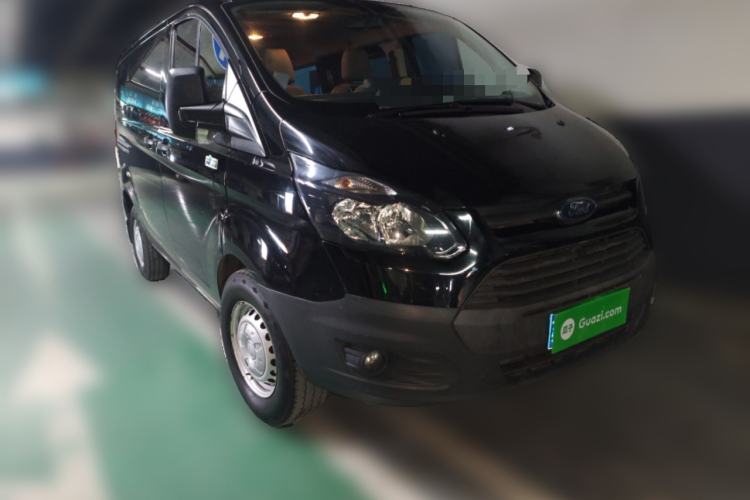 Used Ford Transit 2019 2.0T Diesel Multi-Purpose Commercial Vehicle Short Wheelbase Low Roof 6-Seater China VI Standard Front Right 45 Deg