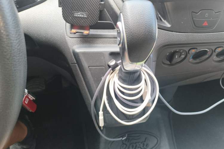 Used Ford Transit  Gear Lever