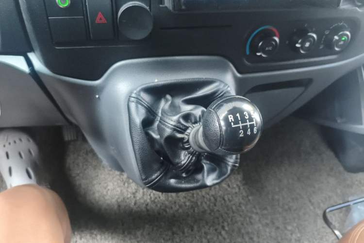 Used Ford Transit  Gear Lever