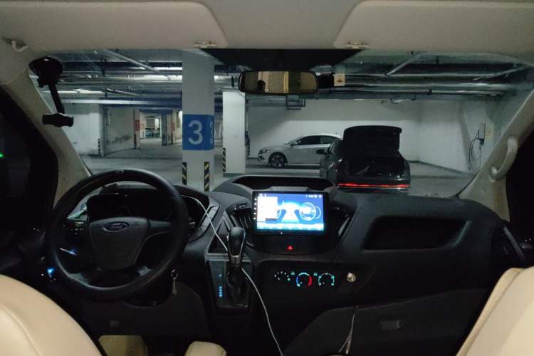Used Ford Transit 2019 2.0T Gasoline Automatic Multi-Function Commercial Vehicle Mid-Roof 6-Seater China VI Standard Headliner