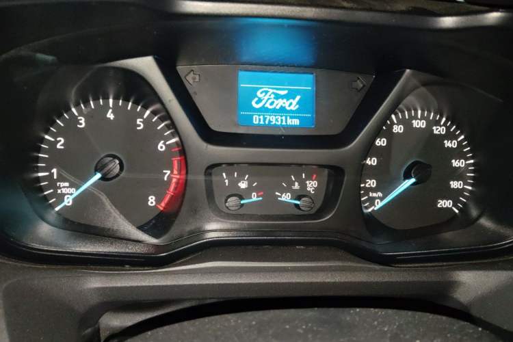 Used Ford Transit 2019 2.0T Gasoline Automatic Multi-Function Commercial Vehicle Mid-Roof 6-Seater China VI Standard Instrument Cluster