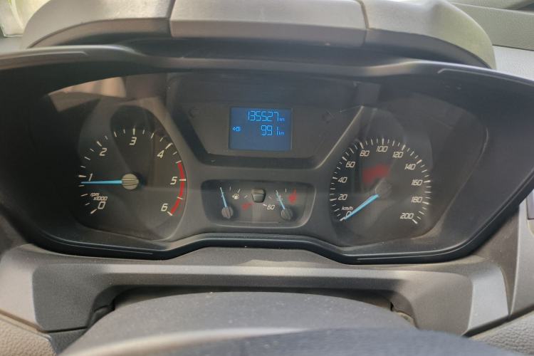 Used Ford Transit 2019 2.0T Diesel Multi-Purpose Commercial Vehicle Short Wheelbase Low Roof 6-Seater China VI Standard Instrument Cluster