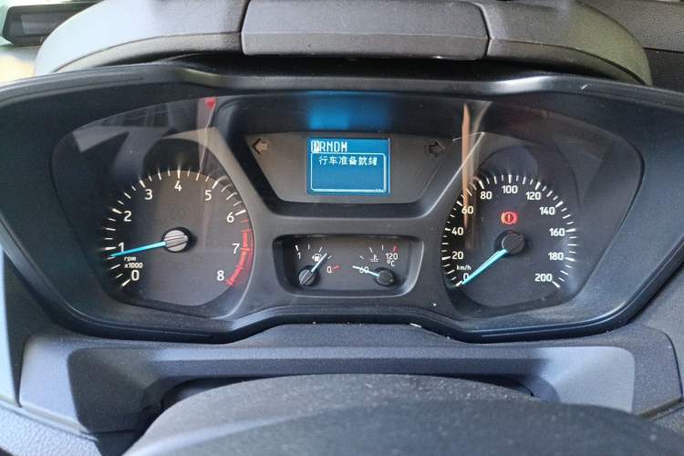 Used Ford Transit 2019 2.0T Gasoline Automatic Multi-Function Commercial Vehicle Short Wheelbase Low Roof 6-Seater China VI Standard Instrument Cluster