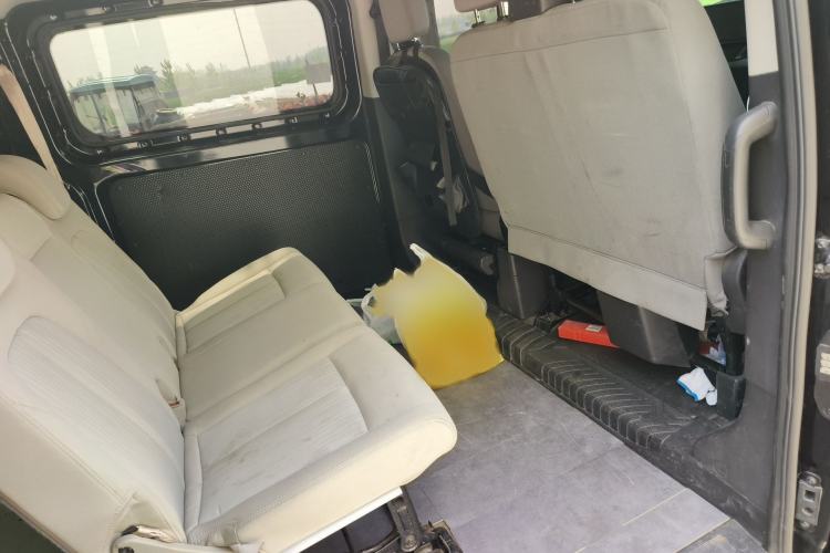 Used Ford Transit 2019 2.0T Diesel Multi-Purpose Commercial Vehicle Short Wheelbase Low Roof 6-Seater China VI Standard Interior 4