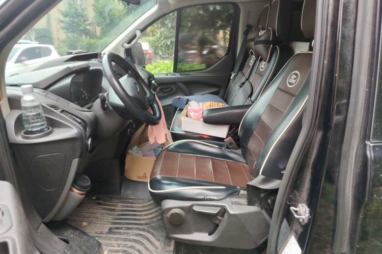 Used Ford Transit 2019 2.0T Diesel Multi-Purpose Commercial Vehicle Mid-Drive Mid-Roof 6-Seater China VI Standard Left Front Seat