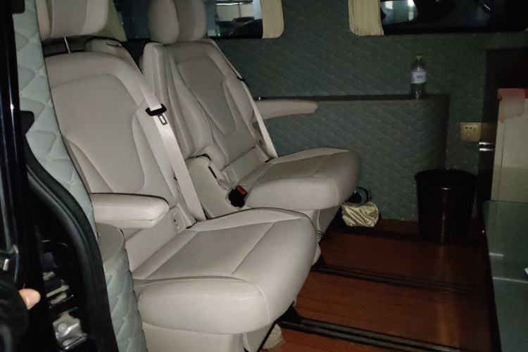 Used Ford Transit 2019 2.0T Gasoline Automatic Multi-Function Commercial Vehicle Mid-Roof 6-Seater China VI Standard Left Rear Seat