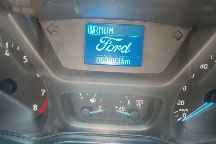 Used Ford Transit 2019 2.0T Gasoline Automatic Multi-Function Commercial Vehicle Mid-Roof 6-Seater China VI Standard Odometer Close Up