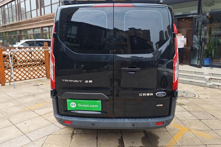 Used Ford Transit 2019 2.0T Diesel Multi-Purpose Commercial Vehicle Short Wheelbase Low Roof 6-Seater China VI Standard Rear