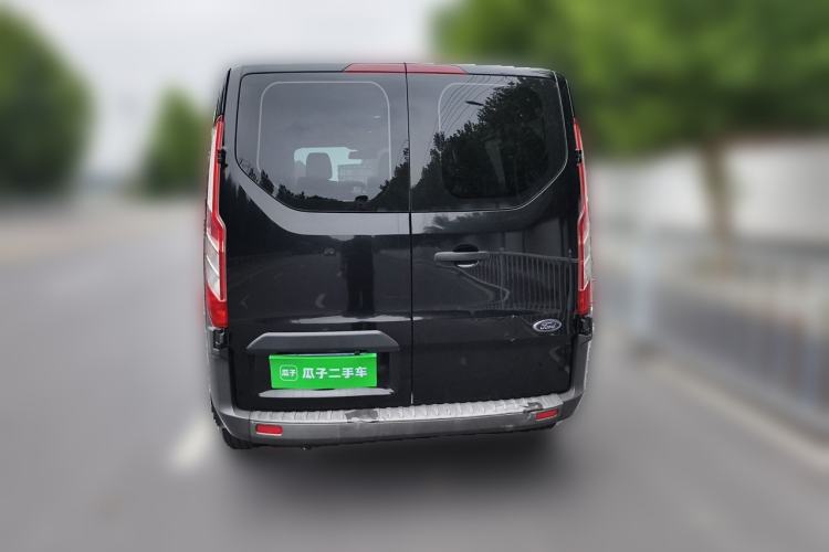 Used Ford Transit 2019 2.0T Diesel Multi-Purpose Commercial Vehicle Short Wheelbase Low Roof 6-Seater China VI Standard Rear