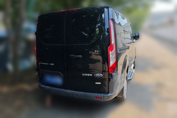Used Ford Transit 2019 2.0T Gasoline Automatic Multi-Function Commercial Vehicle Short Wheelbase Low Roof 6-Seater China VI Standard Rear Right 45 Deg
