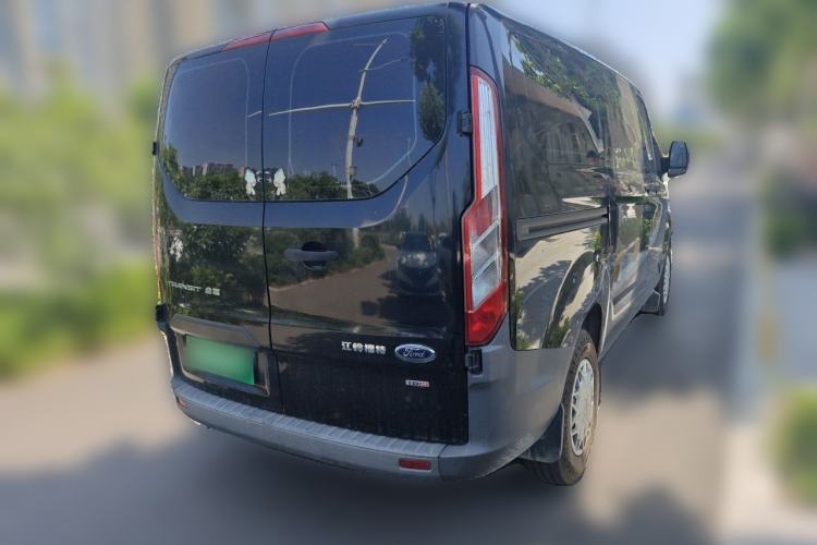 Used Ford Transit 2019 2.0T Diesel Multi-Purpose Commercial Vehicle Short Wheelbase Low Roof 6-Seater China VI Standard Rear Right 45 Deg