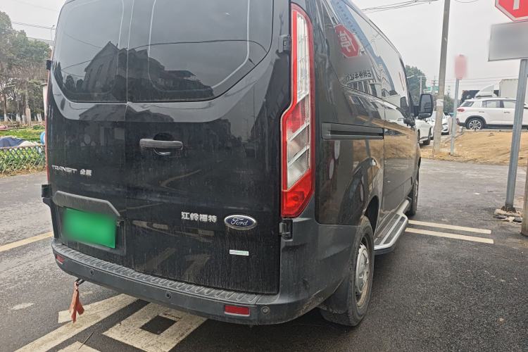 Used Ford Transit 2019 2.0T Gasoline Automatic Multi-Function Commercial Vehicle Short Wheelbase Low Roof 6-Seater China VI Standard Rear Right 45 Deg