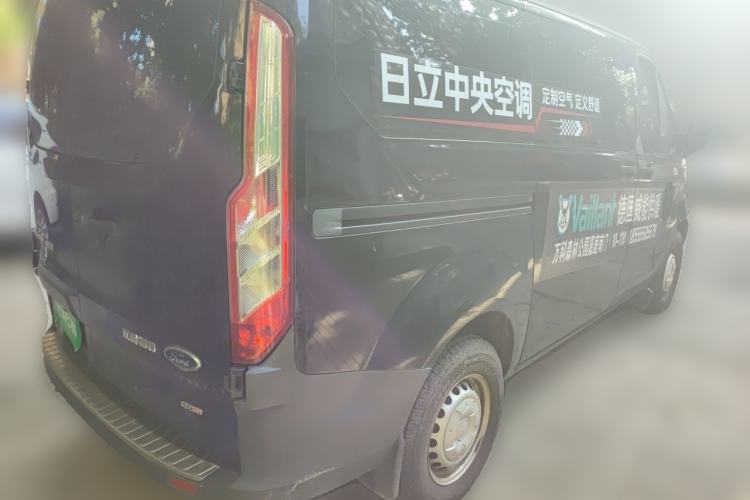 Used Ford Transit 2019 2.0T Diesel Multi-Purpose Commercial Vehicle Short Wheelbase Low Roof 6-Seater China VI Standard Rear Right 45 Deg